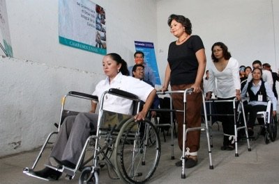 Apoyo a discapacitados